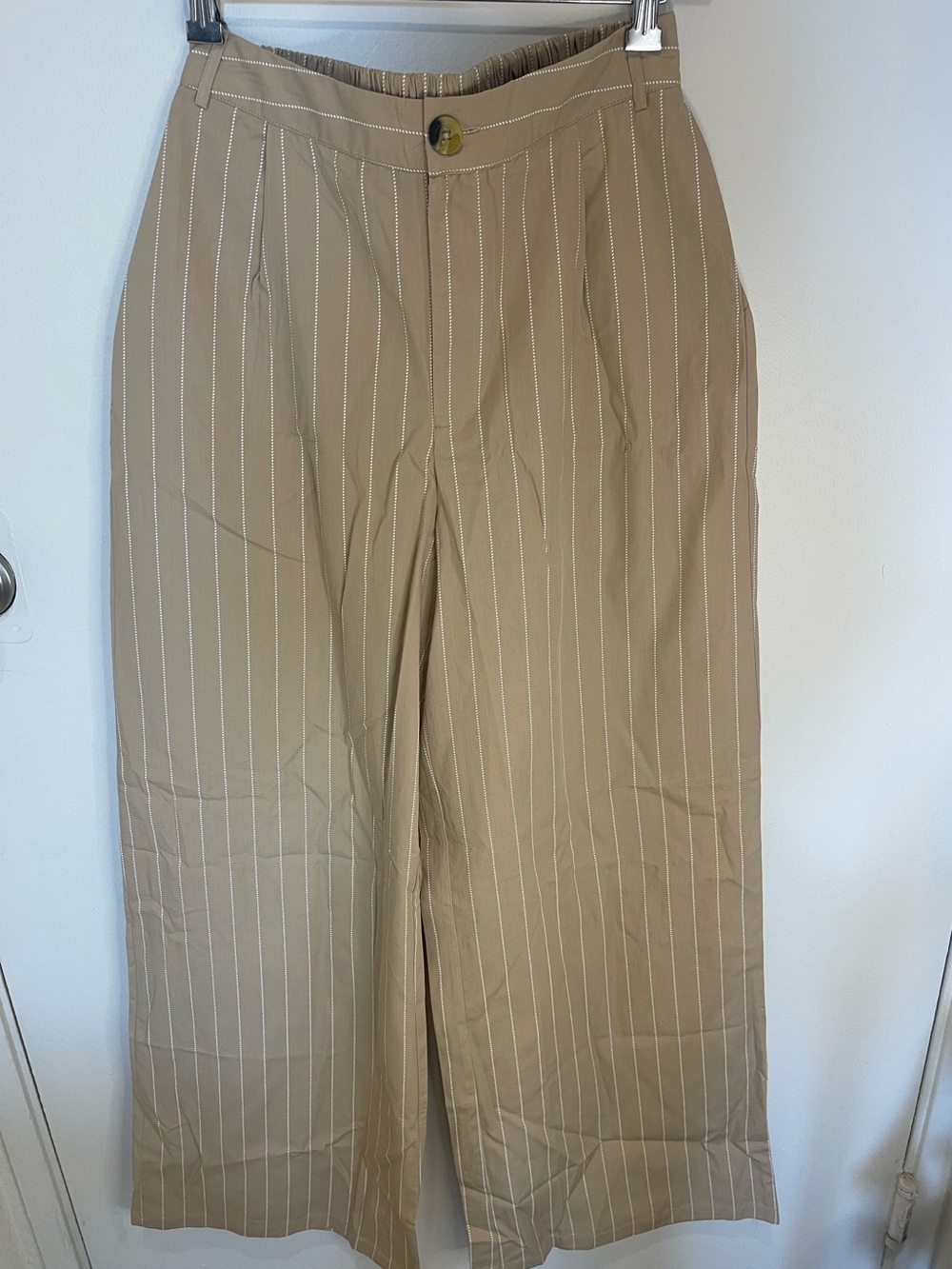 Pretty little thing BEIGE PINSTRIPE WIDE LEG TAILORED TROUSERS CO-ORD